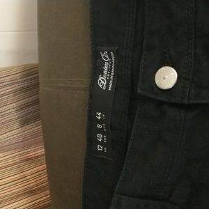 Denim Co women's black size 8 black shorts